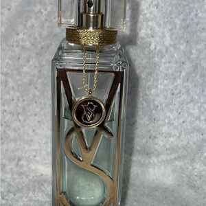 Victoria Secret Very Sexy Italian Mandarin perfume